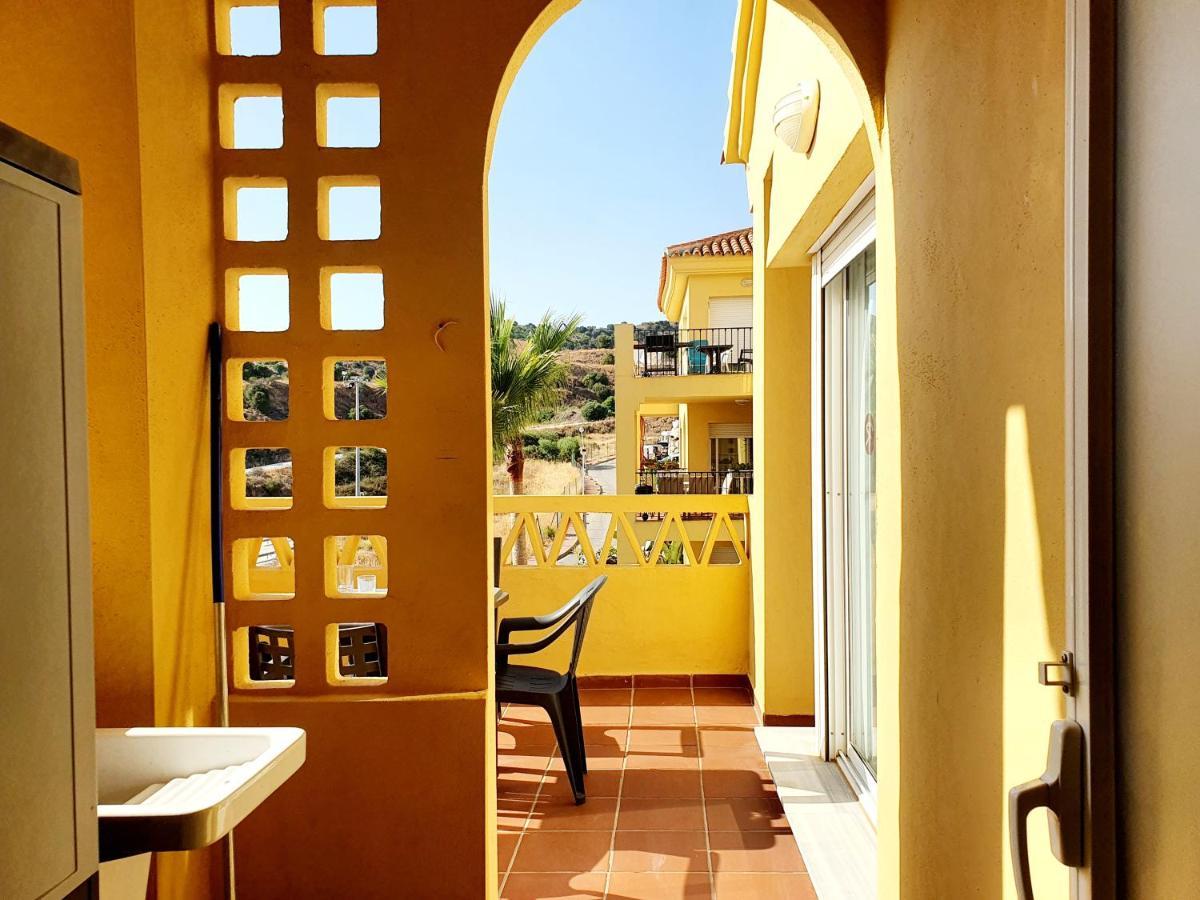 Atalaya Apartment 2 Bedrooms Михас Екстериор снимка